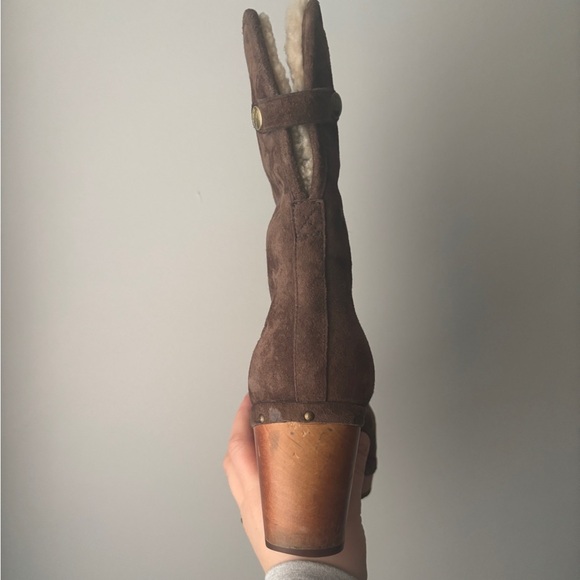 UGG Women's Lynnea Shearling Ankle Clog Boots Sheepskin Fold-Over Lining Size 10 - Picture 10 of 16